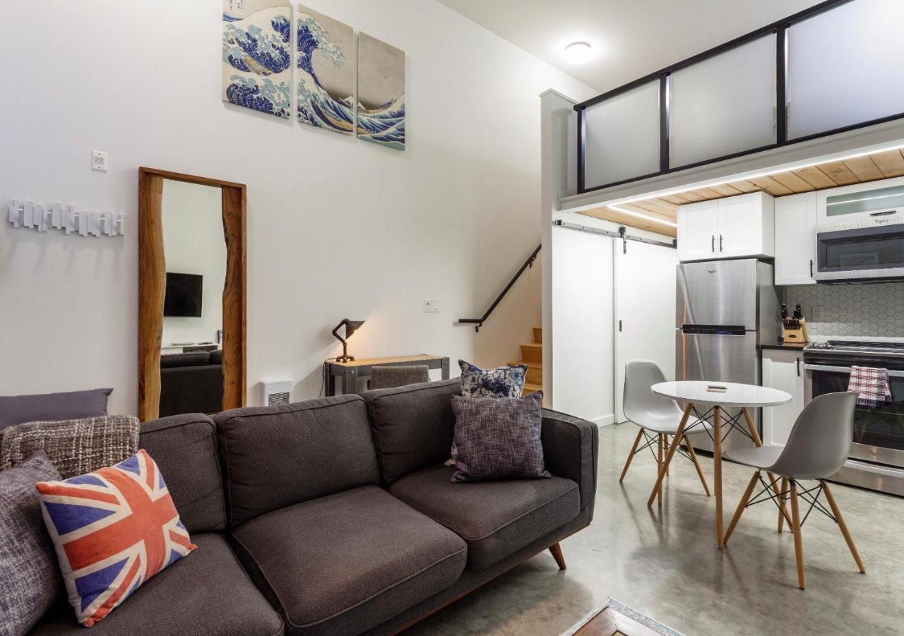 Old Town Loft * Victoria